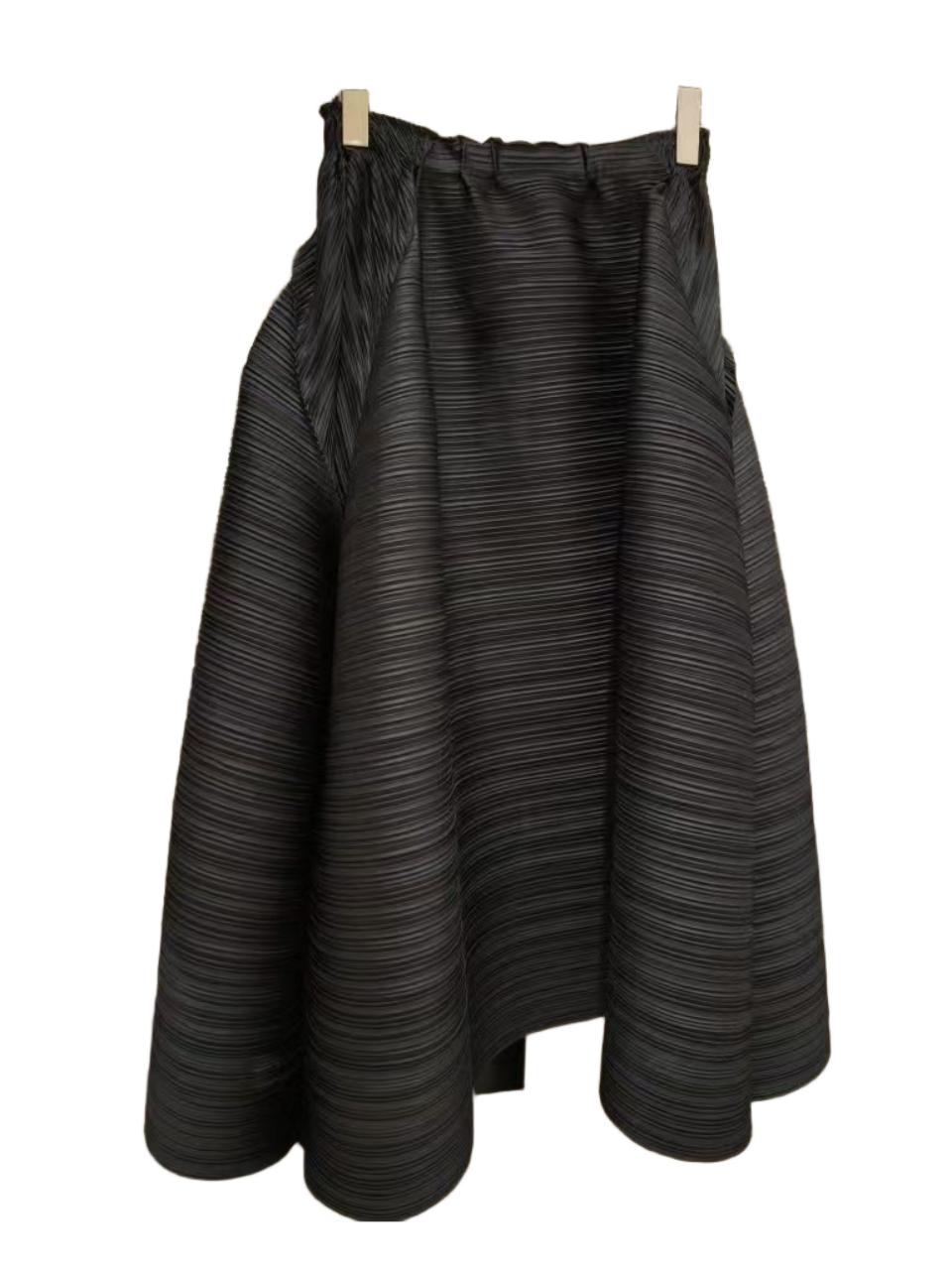 微信图片_20260129112748_269_94(1) Hug series horizontal pattern half skirt - Image 1